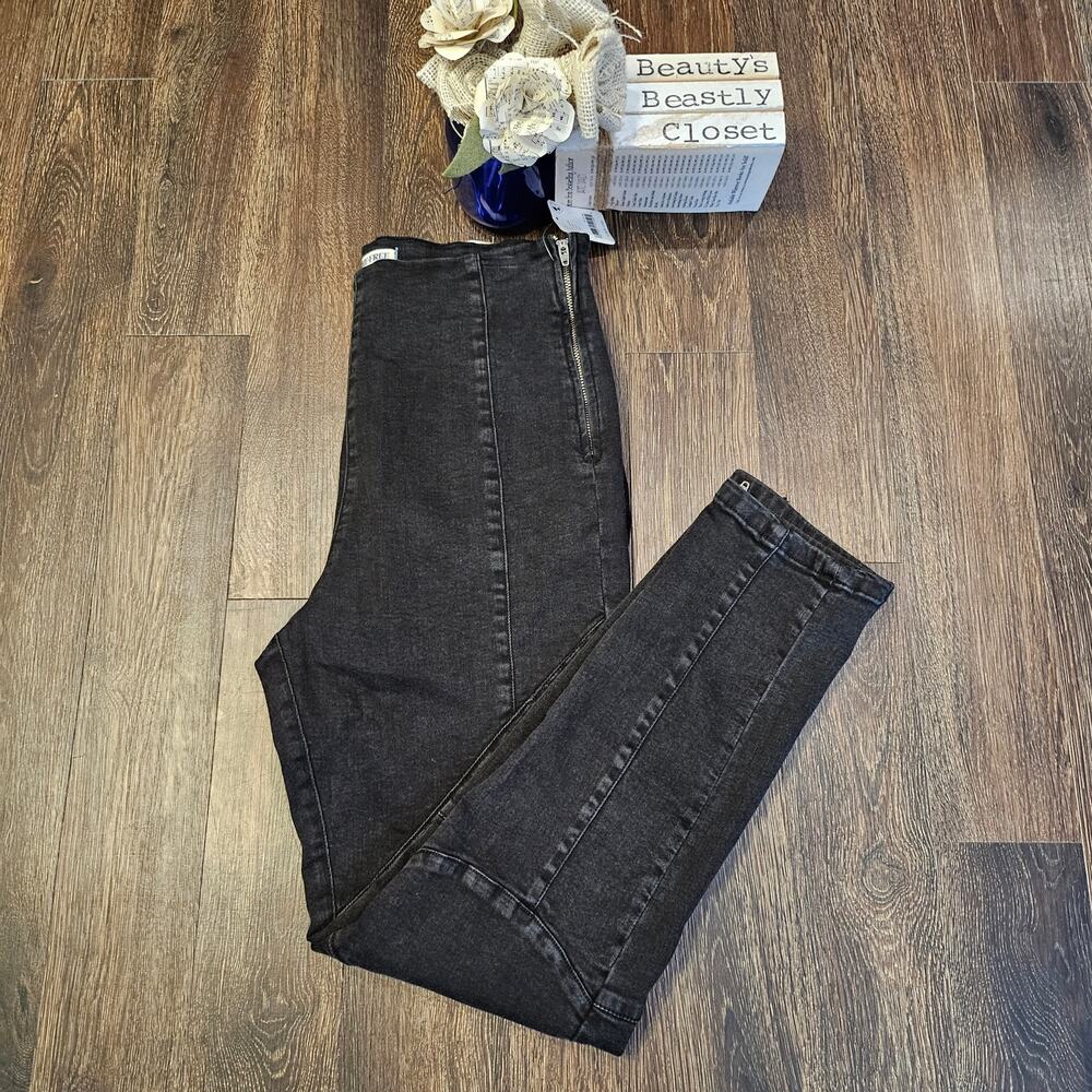 We the Free People Jeans Bella Moto Skinny Mid Rise Zipper Ankle Jean 31 NWT